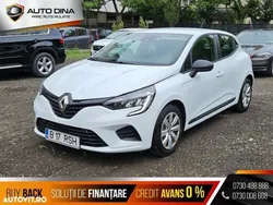 Alb Utilizat 2022 Renault Clio V SE Hatchback | 7.490 EUR (Super Preț)