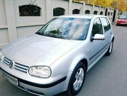 Argintiu Utilizat 2002 VW Golf IV Hatchback | 1.990 EUR (Preț OK)