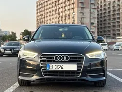 Negru Utilizat 2015 Audi A3 Sportback Attraction Hatchback | 9.750 EUR