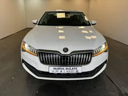 Alb Utilizat 2020 Skoda Superb Ambition Berlinǎ | 18.445 EUR (Preț OK)
