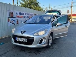 Culoareargint Utilizat 2014 Peugeot 308 Hatchback | 4.000 EUR (Super Preț)