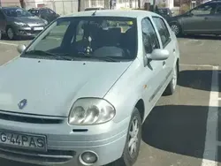 Utilizat 2002 Renault Clio II Berlinǎ | 1.300 EUR (Preț OK)