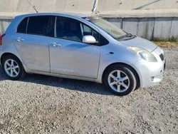 Gri Utilizat 2006 Toyota Yaris Hatchback | 2.250 EUR