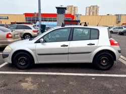 Argintiu Utilizat 2008 Renault Mégane II Hatchback | 1.500 EUR (Preț bun)