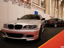 Gri Utilizat 2004 BMW 330 Sport Line Coupe | 15.500 EUR