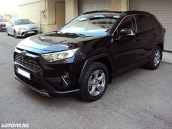 Culoarenegru Utilizat 2022 Toyota RAV4 Hybrid SUV | 24.800 EUR (Super Preț)
