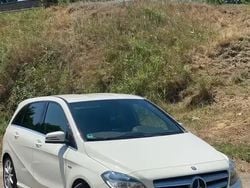 Utilizat 2012 Mercedes A180 | 7.100 EUR