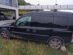 Utilizat 2005 Opel Combo Monovolum | 1.500 EUR