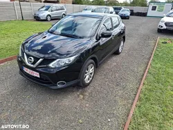 Negru Utilizat 2014 Nissan Qashqai SUV | 7.900 EUR (Preț OK)