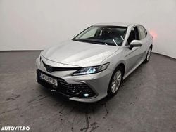 Culoaregri Utilizat 2020 Toyota Camry Business Edition Berlinǎ | 32.065 EUR (Puțin scump)