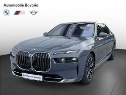 Sparkling copper grey metallic metalizat Utilizat 2024 BMW 750e Comfort Edition Berlinǎ | 100.769 EUR (Preț bun)
