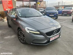 Gri Utilizat 2017 Volvo V40 Momentum Break | 9.900 EUR (Preț OK)