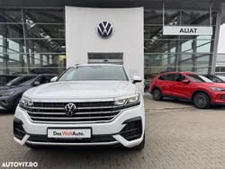 Alb Utilizat 2021 VW Touareg Style SUV | 50.699 EUR (Scump)