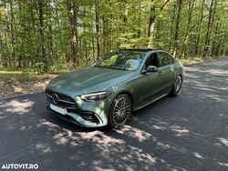 Culoareverde Utilizat 2023 Mercedes C300e AMG line Berlinǎ | 42.000 EUR (Preț bun)