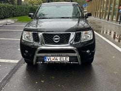 Culoarenegru Utilizat 2014 Nissan Pathfinder SUV | 8.900 EUR