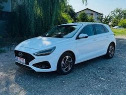 Culoarealb Utilizat 2024 Hyundai i30 Hatchback | 19.990 EUR (Preț OK)