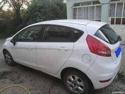 Utilizat 2012 Ford Fiesta Hatchback | 4.200 EUR (Puțin scump)