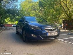 Culoarealbastru Utilizat 2010 Opel Astra Enjoy Hatchback | 3.300 EUR (Preț OK)