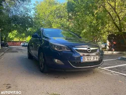 Culoarealbastru Utilizat 2010 Opel Astra Enjoy Hatchback | 3.500 EUR (Preț OK)