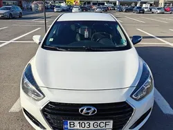 Alb Utilizat 2015 Hyundai i40 Break | 6.600 EUR (Super Preț)