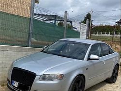 Utilizat 2005 Audi A4 Berlinǎ | 2.950 EUR (Preț OK)