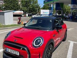 Culoarerosu Utilizat 2021 Mini Cooper Coupé Coupe | 17.800 EUR