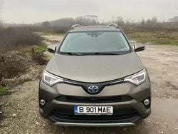 Utilizat 2017 Toyota RAV4 Hybrid Luxury SUV | 19.600 EUR (Preț bun)