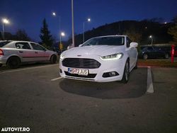 Culoarealb Utilizat 2015 Ford Mondeo Titanium Berlinǎ | 9.500 EUR (Preț OK)