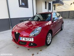 Culoarerosu Utilizat 2012 Alfa Romeo Giulietta Distinctive Hatchback | 5.500 EUR (Preț OK)