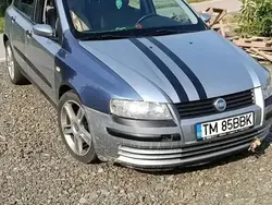 Utilizat 2005 Fiat Stilo | 900 EUR