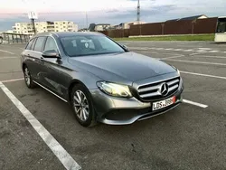 Mercedes E200