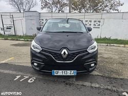 Culoarenegru Utilizat 2016 Renault Scénic III Monovolum | 8.990 EUR (Scump)