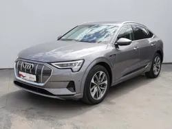 Gri inchis metalic perleffect Utilizat 2020 Audi e-tron Advanced SUV | 47.900 EUR