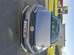 Gri Utilizat 2017 VW Passat Business Break | 13.350 EUR (Preț OK)