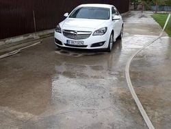 Alb Utilizat 2013 Opel Insignia Cosmo Berlinǎ | 8.650 EUR