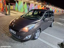 Maro Utilizat 2009 Renault Grand Scénic III Monovolum | 4.150 EUR (Puțin scump)