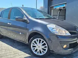 Utilizat 2009 Renault Clio III Hatchback | 1.990 EUR
