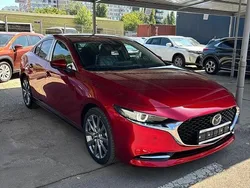 Culoarerosu Nouă 2025 Mazda 3 Center-Line Berlinǎ | 30.540 EUR (Scump)