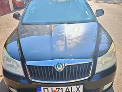 Culoarenegru Utilizat 2011 Skoda Octavia Ambiente Cabrio | 4.500 EUR