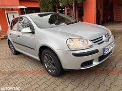 Culoareargint Utilizat 2006 VW Golf V Comfortline Berlinǎ | 3.199 EUR (Puțin scump)