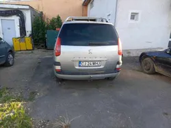 Utilizat 2003 Peugeot 807 Monovolum | 3.700 EUR
