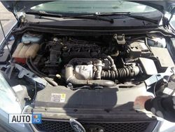 Albastru Utilizat 2005 Ford Focus Break | 2.300 EUR (Scump)