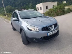 Culoarealbastru Utilizat 2010 Nissan Qashqai +2 Tekna SUV | 7.490 EUR (Preț OK)
