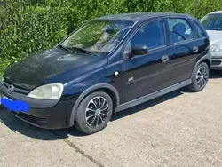 Negru Utilizat 2001 Opel Corsa Berlinǎ | 900 EUR (Preț bun)