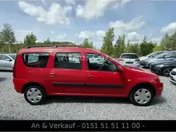 Utilizat 2009 Dacia Logan Berlinǎ | 3.650 EUR