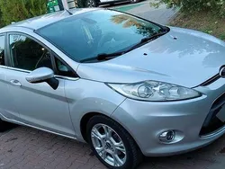 Culoareargint Utilizat 2012 Ford Fiesta Titanium Hatchback | 4.250 EUR (Preț OK)