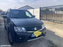 Culoaregri Utilizat 2013 Suzuki Grand Vitara Comfort SUV | 7.500 EUR