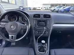 Negru Utilizat 2010 VW Golf VI Hatchback | 5.650 EUR (Preț OK)