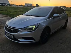 Gri Utilizat 2017 Opel Astra Enjoy Hatchback | 10.200 EUR (Preț OK)
