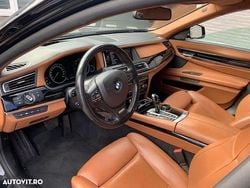Culoarenegru Utilizat 2014 BMW 740 Comfort Edition Berlinǎ | 20.900 EUR